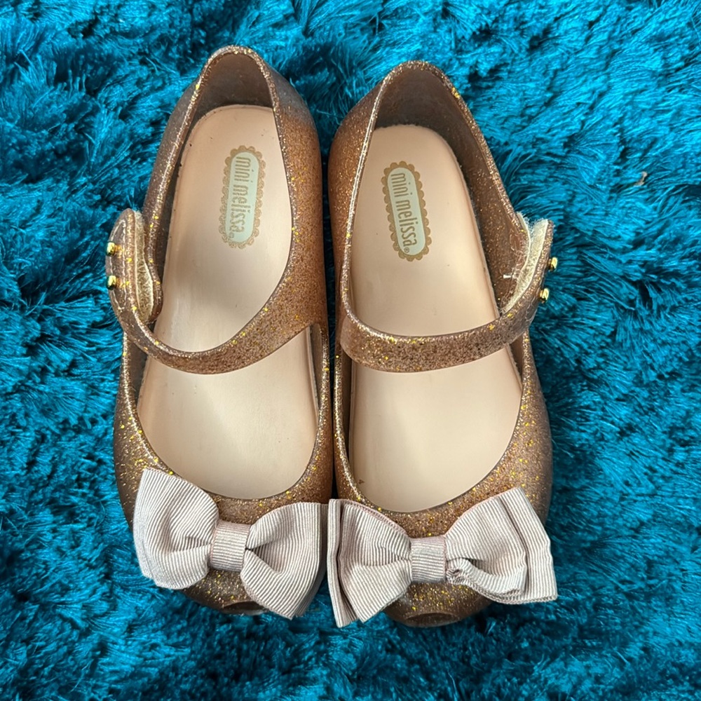 Little girls Mini Melissa sandals- US size 9